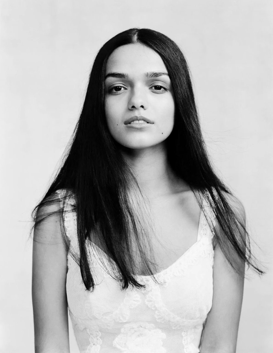 FilmUpdates's tweet photo. Tom Blyth and Rachel Zegler will lead ‘The Hunger Games’ prequel ‘The Ballad of Songbirds and Snakes.’

Directed by Francis Lawrence, it will follow a young Coriolanus Snow as he mentors and develops feelings for Lucy Gray, the District 12 tribute, during the 10th Hunger Games. https://t.co/4wTIm1AkJY