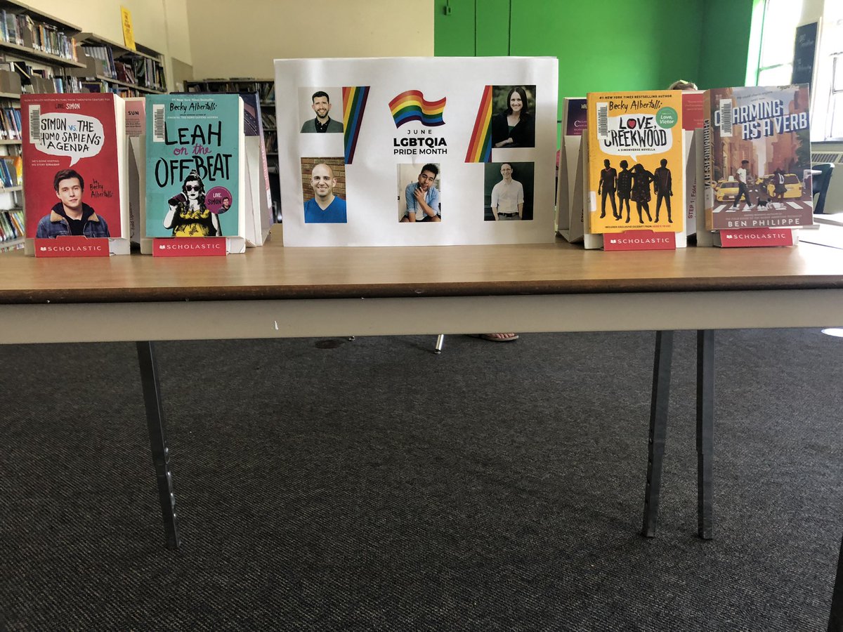 Very excited to have been able to put together <a href="/TrafalgarPS/">Trafalgar PS</a> first ever “Queer Voices” display for Pride Month 2022. Thanks to fundraising, we’ve been able to provide the work of @stampepk <a href="/beckyalbertalli/">Becky Albertalli Updates</a> <a href="/EliotSchrefer/">Eliot Schrefer 🌈</a> @adibkhorram &amp; <a href="/JONNYescribe/">jonny garza villa</a> to our Ss #tvdsb #2SLGBTQIA+