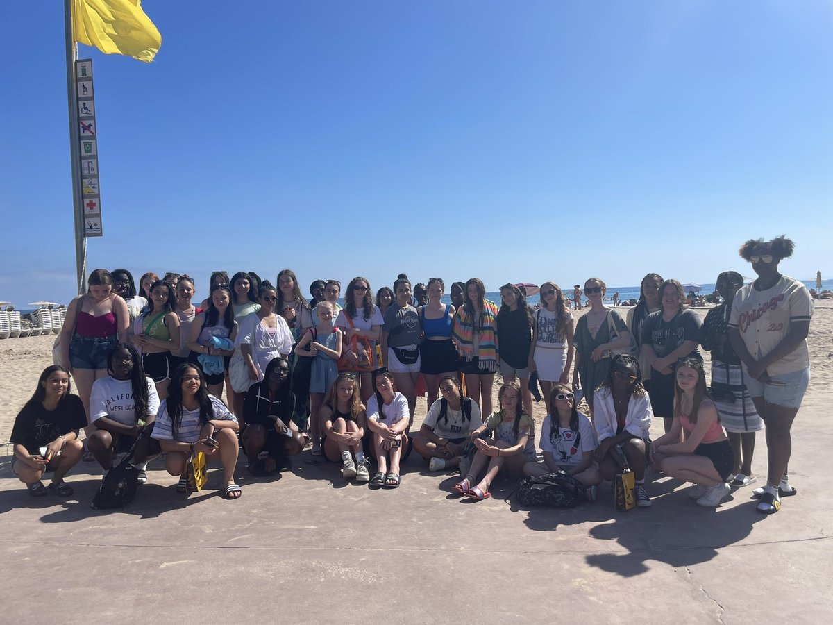 STA_PEd's tweet photo. Beach fun this afternoon 🏖 🇪🇸 https://t.co/h9oEHQV33f