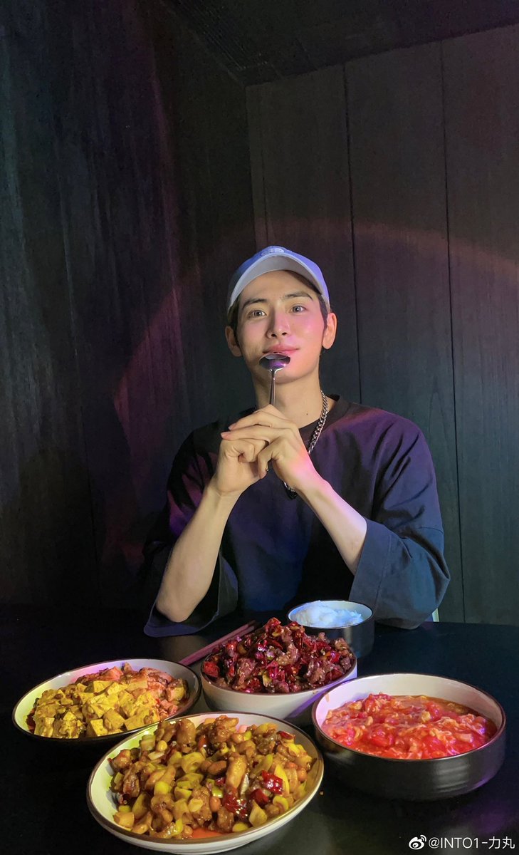 riki_limited's tweet photo. #Rikimaru #力丸

Riki weibo update 

“Eat well ~ What did you eat today?" https://t.co/ICUPA8zw26