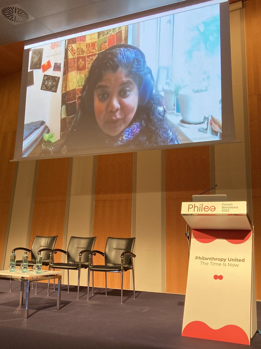 At #PhileaForum2022 our dear colleague @Anasuyashh speaks on the need to create a future in philanthropy that is #intersectional: 'I want to challenge us to do better, because our current lives are intersectional and philanthropy needs to catch up.'
#thetimeisnow