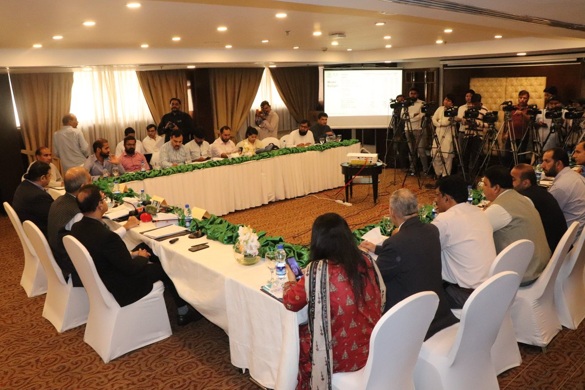 icapofficial's tweet photo. MEDIA TALK  I  ICAP BUDGET PROPOSALS  I  ISLAMABAD
An interactive session with journalists was held where President ICAP - Mr. Ashfaq Yousuf Tola accompanied by Chairman Fiscal Laws Committee-  Mr. M. Ali Latif and Chairman Economic Advisory Committee - Mr. Zeeshan Ijaz.
#icap https://t.co/4D5fsfsFXN