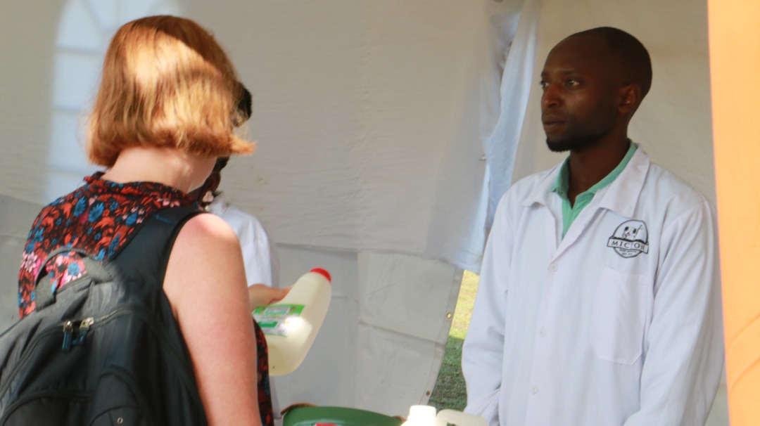 cryton_uganda's tweet photo. Today @KitaraHillsFarm, @nyongerayoghurt and micton wines participated in an exhibition where there was engagement with @FondazioneAVSI @TheSAYproject @EnockAmpumuza @SamotimRizzo @DutchMFA @NLinUganda @karinboven @TuryahebwaJ7 in regards to the #sayproject #agribusiness https://t.co/4kB9RBFmQq