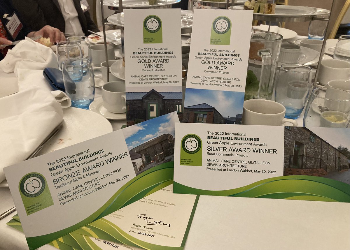 Hapus iawn ennill 4 gwobr ddoe efo’n gwaith newid defnydd adeiladau rhestredig Glynllifon! 🥳

Very pleased to have won a bronze, silver and 2 gold ‘Green Organisation Awards’ yesterday for our work with @LlandrilloMenai at the grade II farm buildings at Glynllifon!🥳