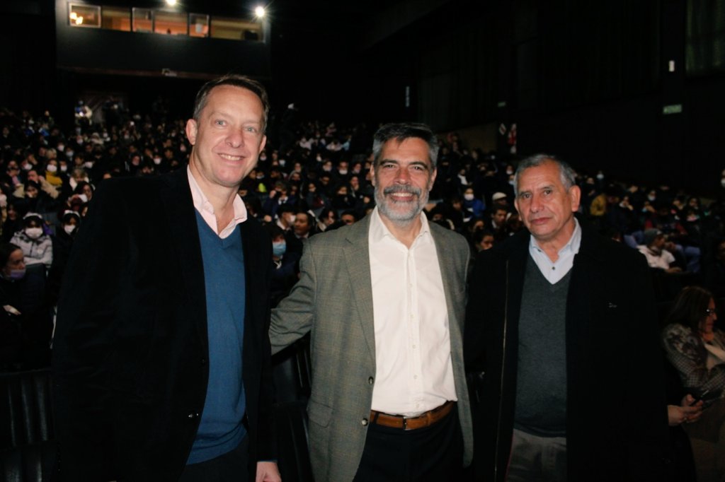 ➡️ El presidente del CGE <a href="/jalbertogalarza/">Juan Alberto Galarza</a> acompañó hoy la charla de prevención de adicciones, organizada por <a href="/MisionesIps/">Instituto de Previsión Social Misiones</a> junto al Ministerio de Prevención de Adicciones y Control de Drogas y desarrollada por el reconocido médico, científico y toxicólogo <a href="/Carlos_Damin/">Carlos Damin</a>.