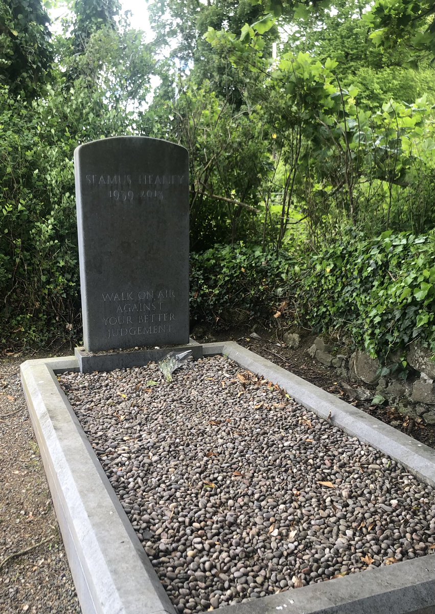 A lovely time today exploring Bellaghy, the birth place of Seamus Heaney 🤓