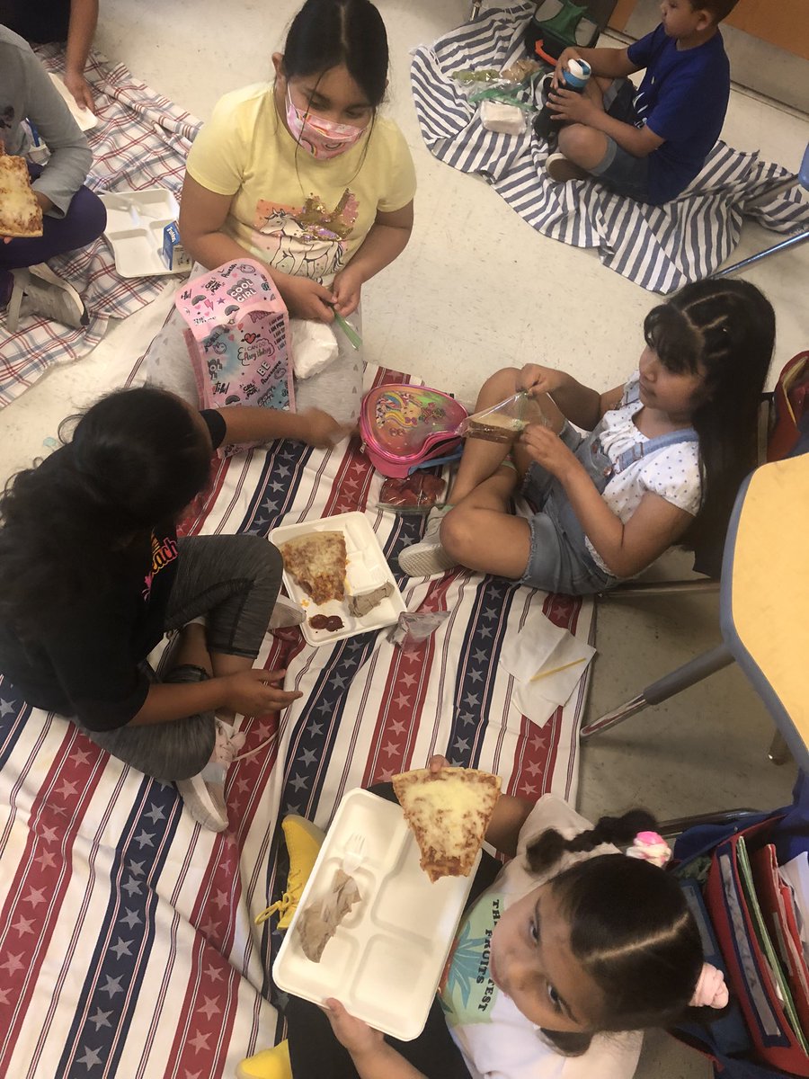 FirstiesFun's tweet image. #ABCountdown today is P for Picnic day! We had a classroom picnic to escape the heat 🥵 Always a treat to eat in the classroom! #YES_Bulldogs #firstgrade