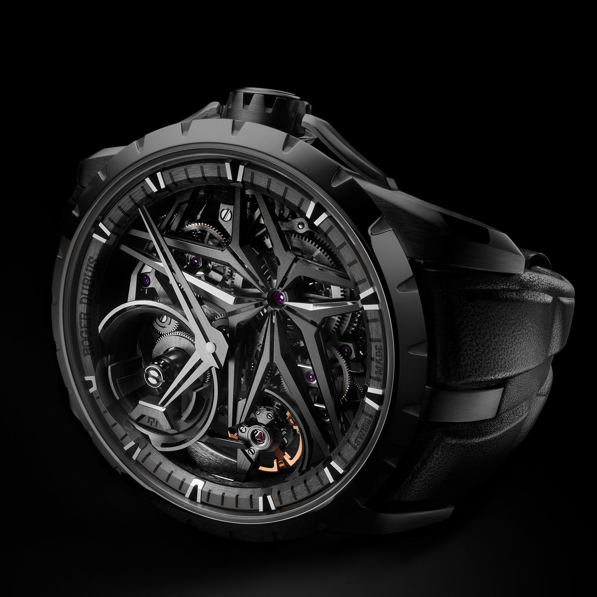 Roger_Dubuis's tweet photo. Our radiant black is the new black.
To create the latest Excalibur Monobalancier black ceramic, the Maison overhauled the entire manufacturing process to make the black ceramic cases.
https://t.co/vNF8OgtGrZ
#RogerDubuis #ExcaliburMonobalancier #Monobalancier #NoRulesOurGame https://t.co/LMR9l6GG3h