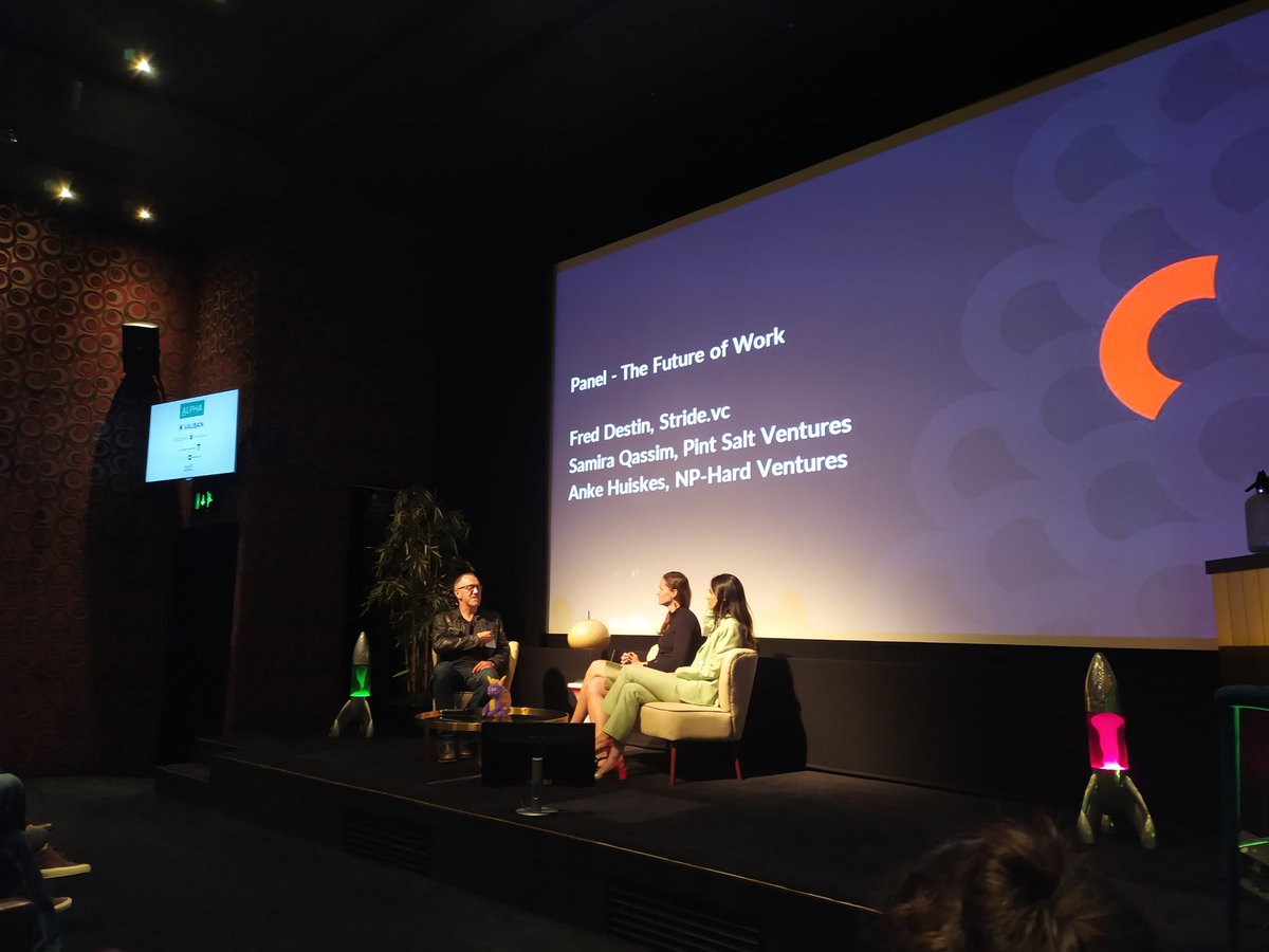 Talking about the raise of automation and the global workforce displacement shaping the future of work with <a href="/fdestin/">Fred Destin</a> interviewing Samira Qassim from <a href="/pinksaltvc/">PINK SALT VENTURES</a> and <a href="/AnkeHuiskes/">Anke</a> from NP-Hard ventures