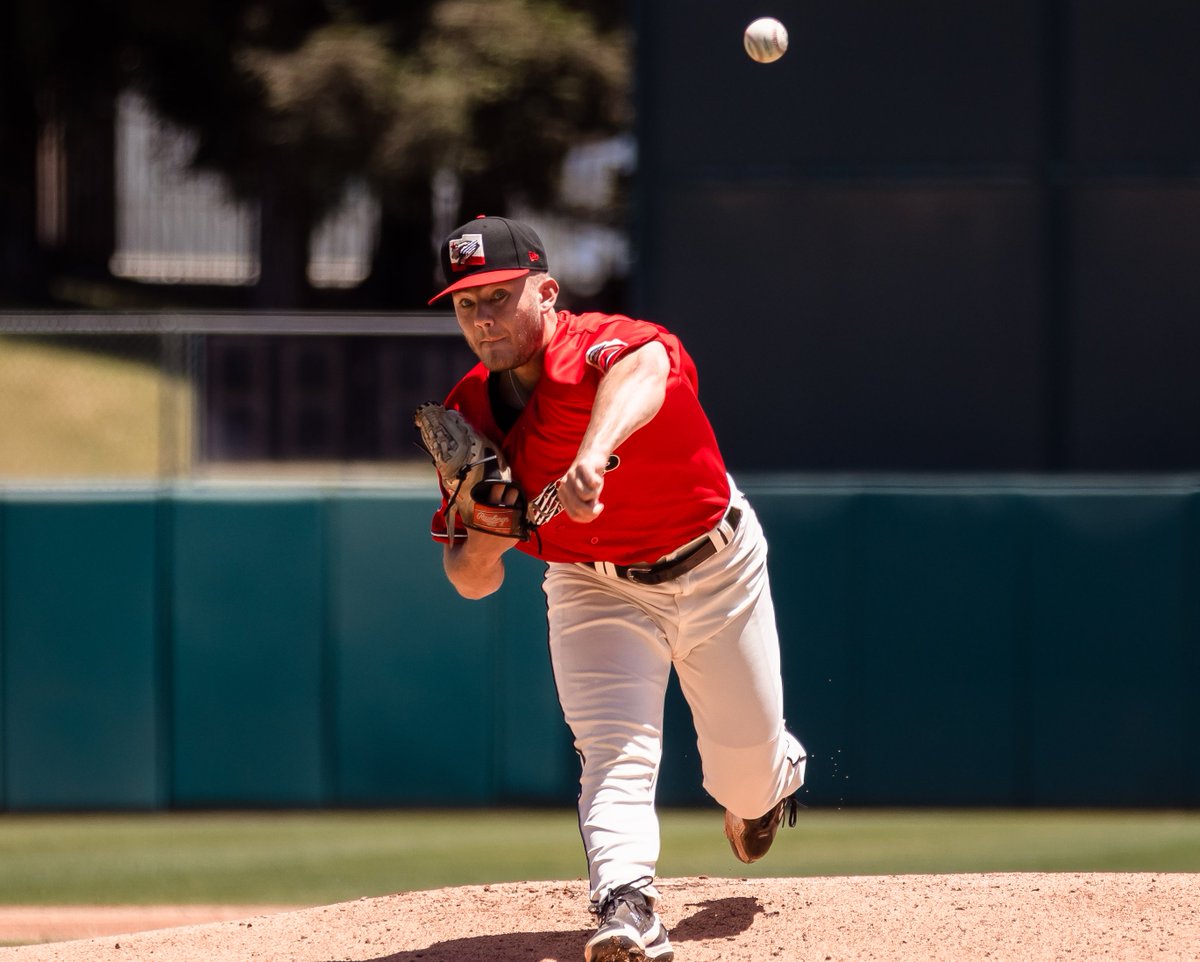 FresnoGrizzlies's tweet photo. Your California League Pitcher of the Week is @letitfly43! Green fanned a career-high 9 over 7.1 scoreless innings on Sunday against the Ports. Read more below! 🐻⚾️🔥 #RaisetheBear 
https://t.co/86T1OilW30 https://t.co/c2YaQPC0Yr