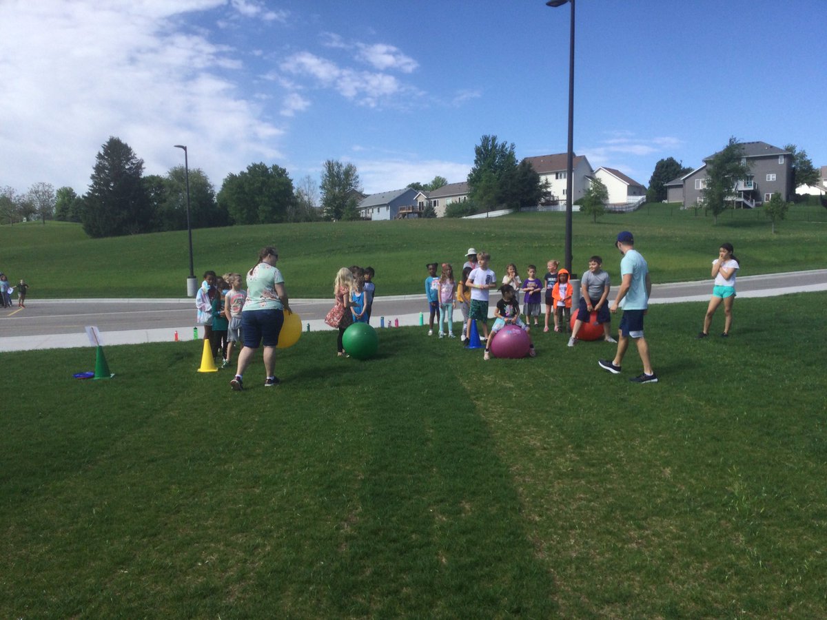 paehling's tweet photo. Great day for Bishop's Field Day!
#bishoprps https://t.co/ixzCTSfspY