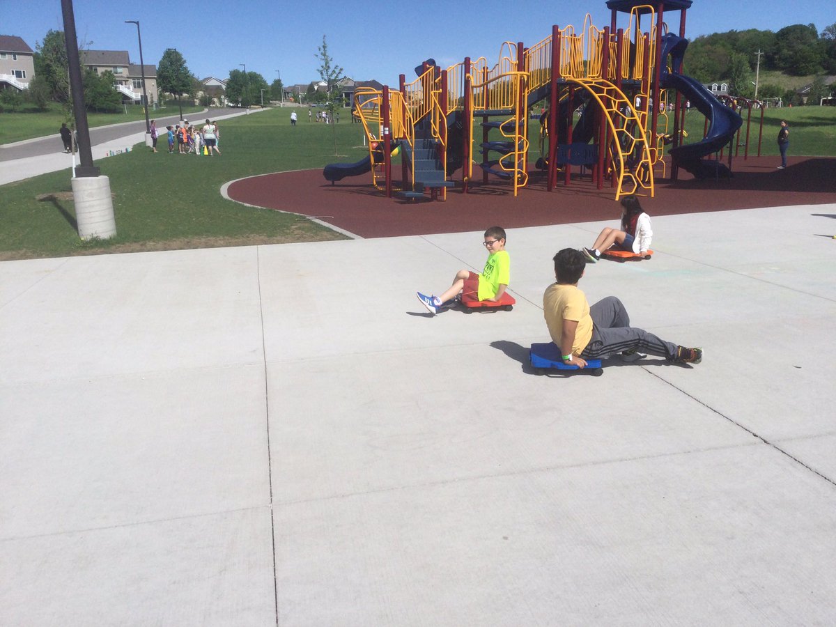 paehling's tweet photo. Great day for Bishop's Field Day!
#bishoprps https://t.co/ixzCTSfspY