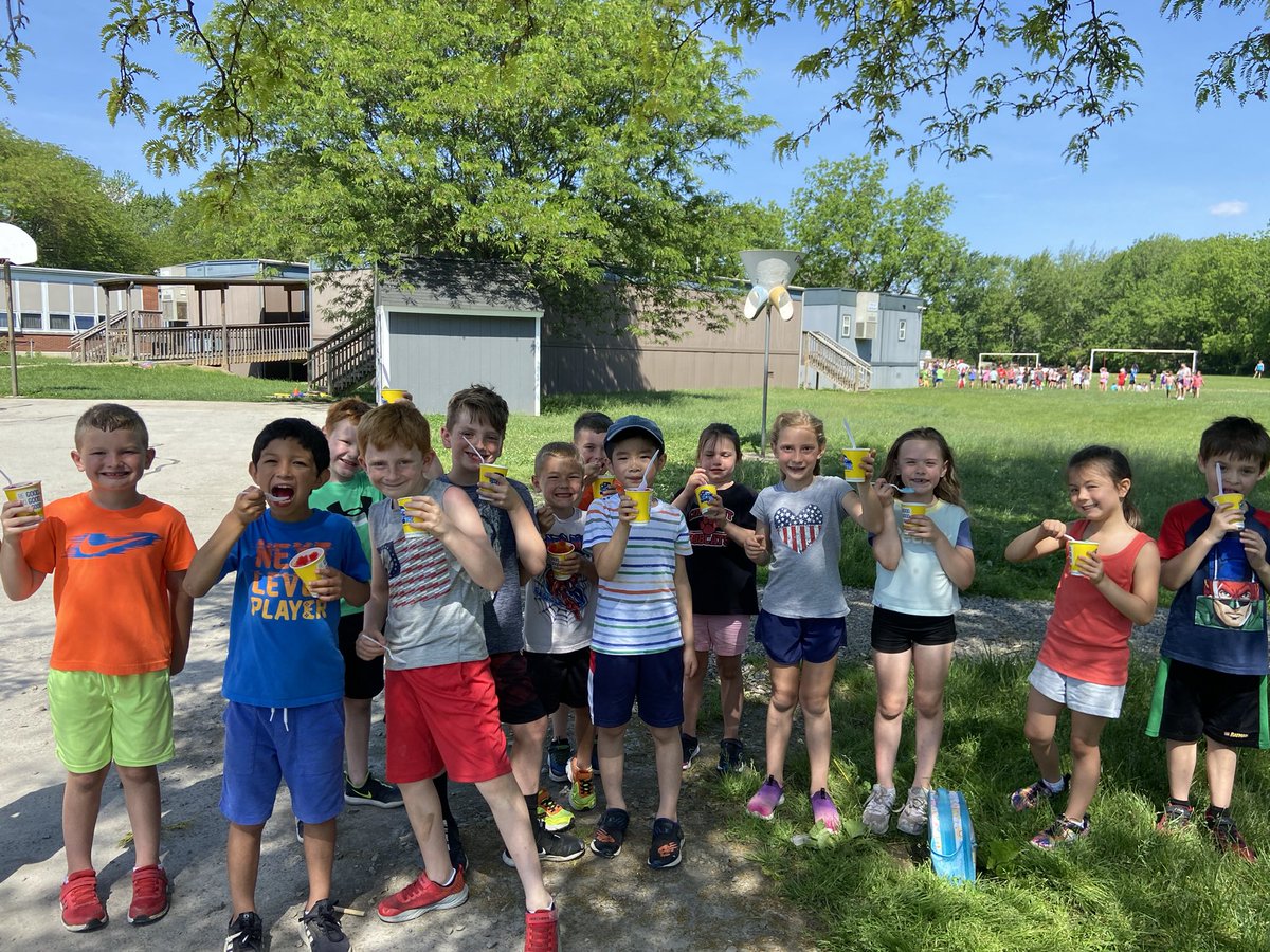 Thank you <a href="/BGConneautPTO/">BG Conneaut PTO</a>!
Kona ice was perfect after a full morning of field day activities!
<a href="/KaraffaAlyssa/">Alyssa Karaffa</a> <a href="/BGSchools/">BG Schools</a>