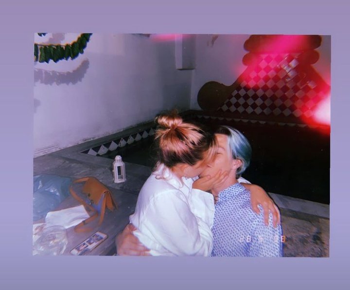 dailyfilaleb's tweet photo. 📸 • Millie e Jake Bongiovi, seu namorado, via stories do IG de ambos https://t.co/W7RHdCDxdR