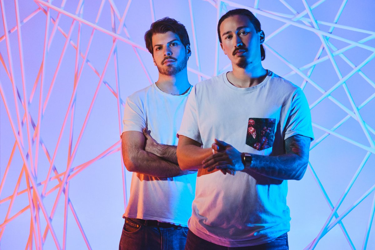 kill_strings's tweet image. Feeling disoriented? We‘ll be your NAVIGATION! 🧭 17/06

Artwork by Antje Wissing
Photo by ThisIsJuliaPhotography

Supported by @initiativemusik 

#killstrings #navigation #band #music #rock #alternativerock #musician #rockband #newmusic #spotify #applemusic #amazonmusic #deezer