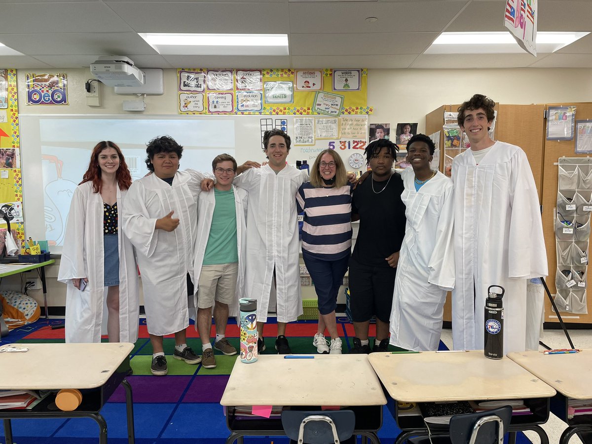 kperhacs's tweet photo. @MrsPerhacsWC great to see former roadrunners #Jonathon, Luke, Matthew, Tanner, Julie, Kasim, Jahmir.   Where were you Olivia and Emma? Now you owe me a visit!! LOL https://t.co/T6bQoBAGRE