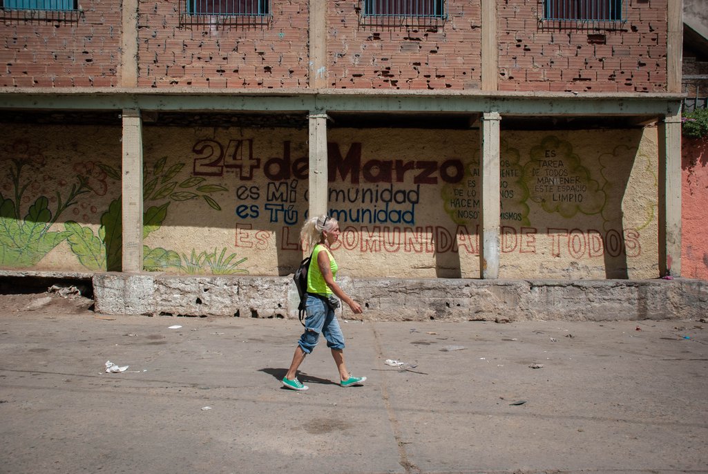 reflejosdevzla's tweet photo. Discriminación a personas mayores #LGBTIQ+ en Venezuela #Williamny #Julio #Kelly Serie de @openDemocracy #LGBTVE
https://t.co/V8hYxxJ66y https://t.co/BK043aHY2P