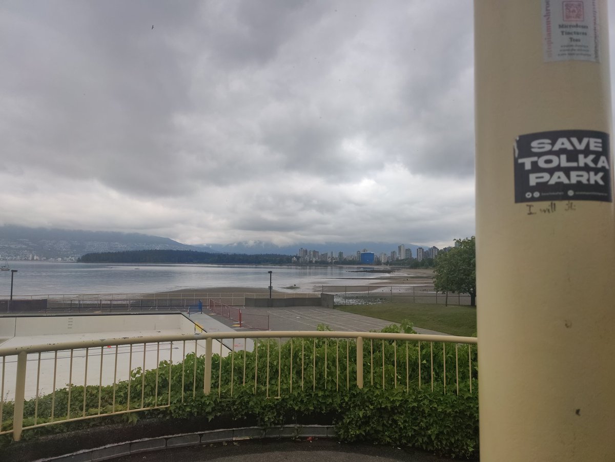 wordmud's tweet photo. I wasn't expecting to see support for #tolkapark in Vancouver this morning @OffTheBallAM https://t.co/Okgh95Poav