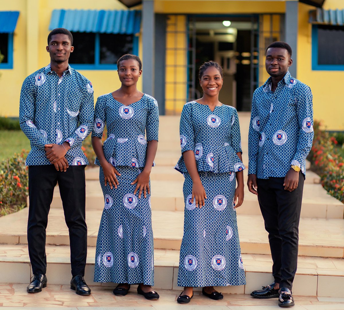 AbeticoeGH's tweet photo. Greetings to all,
This is the official cloth for the 70th anniversary celebrations.
A yard is going for 40 cedis.
To all alumni and interested persons who want some can purchase theirs at the college.
Thanks
#ABETICOE @ 70 https://t.co/Pe4Z16YhQy