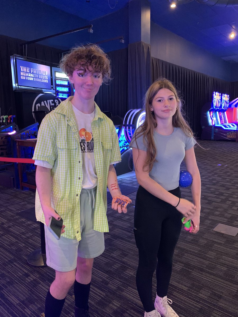 SASRIMiddle's tweet photo. The middle schoolers @standrewsri (and their teachers) had a blast at Dave & Busterโs! The perfect way to celebrate the end of the school year. #SASRI #SASRIMiddle #SASRICelebrations https://t.co/xv5tmjCBco