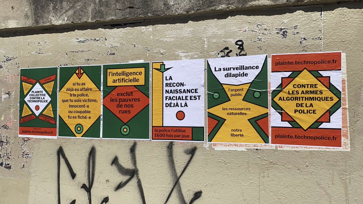 NaphsicaP's tweet photo. 👀 Vu dans les rues de Marseille : les affiches de la plainte @laquadrature contre la #Technopolice. Si vous souhaitez signer la pétition pour attaquer le ministère de l’Intérieur et l’État devant la @CNIL c’est ici : https://t.co/uIiuwrrcg6 👇🏻 https://t.co/wPHPRKx7CQ