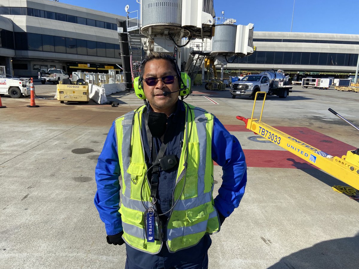 #ConsistencyTeam in SFO Mr. Lopez and his team on F11 prove each day how being prepared on this tow in gate helps our passengers safe and on time! Great job! ⁦@weareunited⁩ ⁦⁦@MonikaGablowski⁩ ⁦@chahin_hector⁩ ⁦@KevinSummerlin5⁩ ⁦@DavidWisdomUA⁩