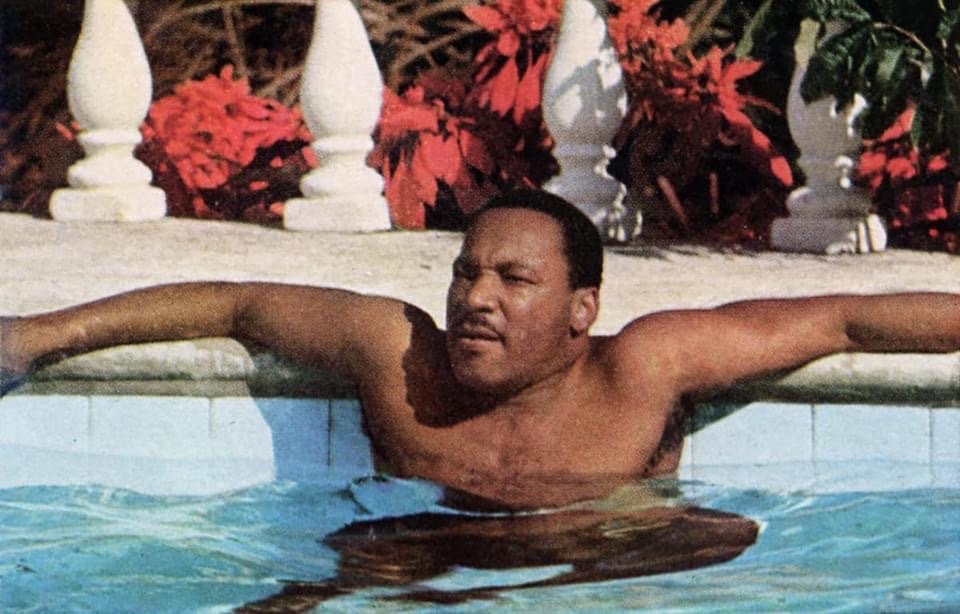 BLACMagazine's tweet photo. Going into the Summer like... https://t.co/35DNVD7XfB
