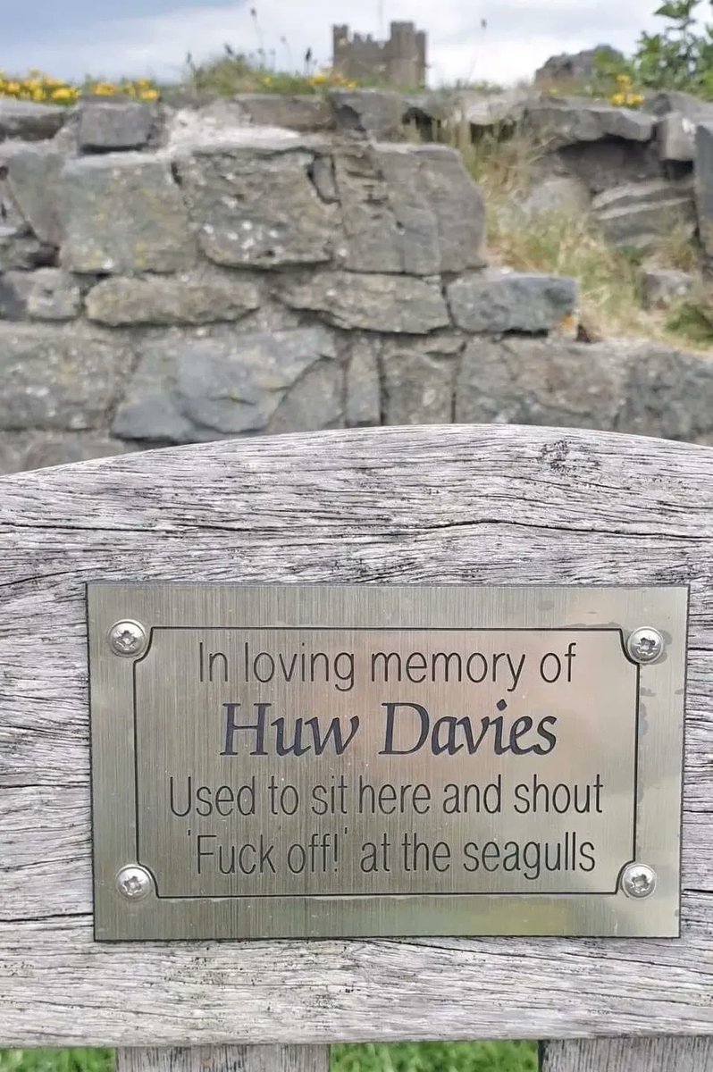 ConistonStone's tweet photo. We make plaques to remember your loved ones too and they don't really tarnish.
#bespoke #handcrafted #localslate #shoplocal #cumbrianslate #greensmallbusiness
https://t.co/kwj5asTNdP https://t.co/48tHRPicyB
