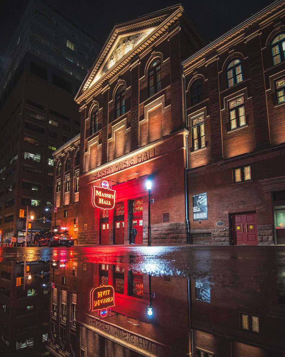 Doors_OpenTO's tweet photo. Doors Open Toronto might be over but select virtual experiences for #DOT22 are available online until June 5!
Explore some the city’s most fascinating buildings and sites:
https://t.co/q1pOel7C0R
Pictured: Massey Hall Virtual Experience https://t.co/eN6kQelyWt
