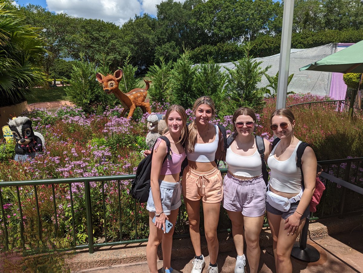 misterseeley's tweet photo. Some #WDorks at Epcot this morning! #TheseMemoriesWillLastALifetime https://t.co/aeJXUI4jZ8