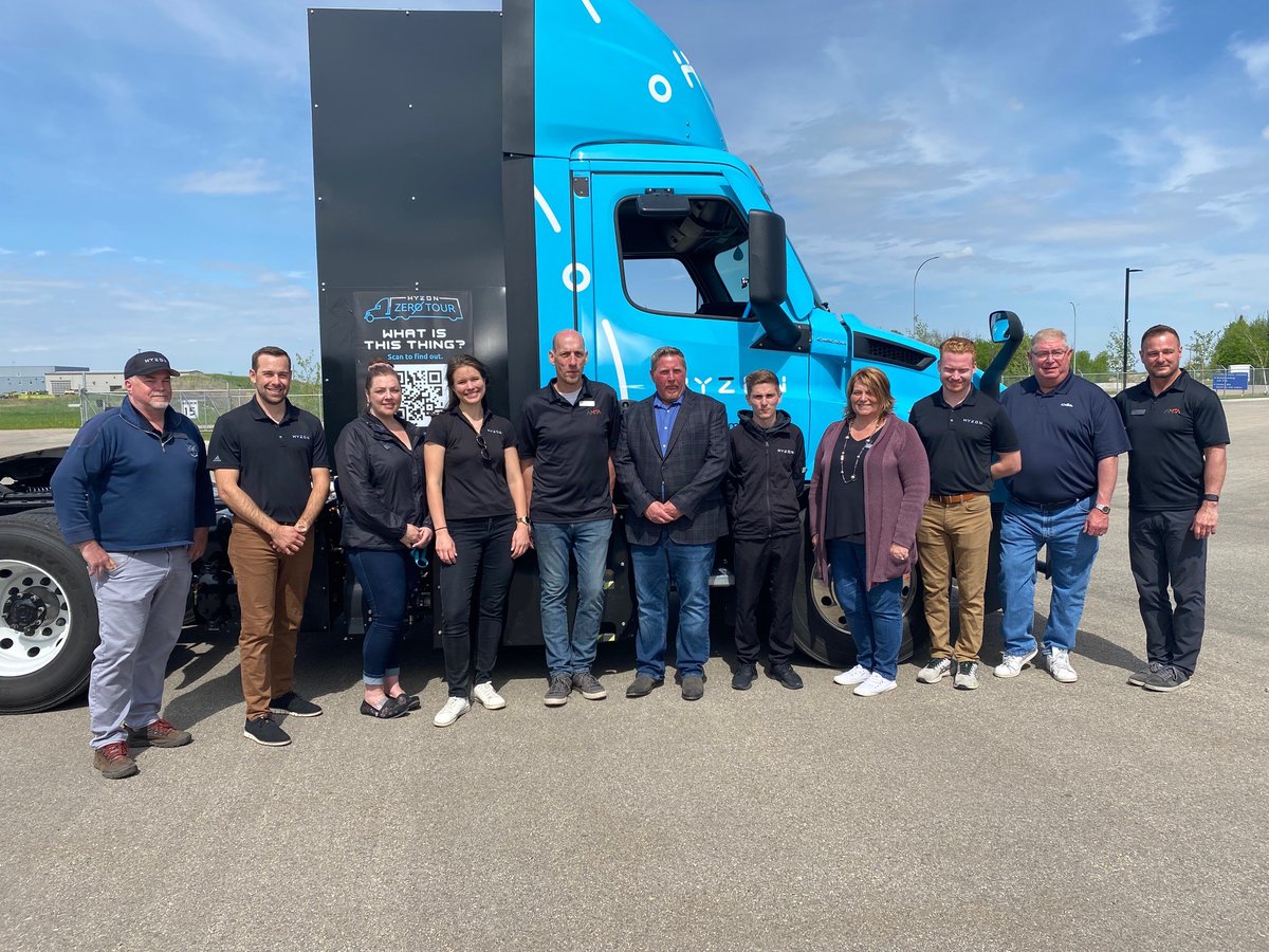 AMTA_ca's tweet image. A huge shout out and thank you to those in attendance for our special ride along event Friday.

50+ fleets represented with 70 drivers on hand to trial Hyzon's Class 8 Fuel Cell Electric Truck (FCET 8). A first in #Canada 
@ATCO @TCEnergy @FlyEIA @ABTransComm @hyzonmotors
