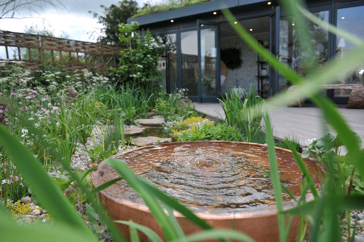 stone_warehouse's tweet photo. The 'Hide Garden' at RHS Malvern Spring Show.
Designed by Emily Crowley-Roe at April House Garden  Designs and deservingly won a Silver Gilt Medal and a ‘Best Show Garden’ prize. 
Stone Warehouse Canterbury Cobbles and Oyster Pebbles were donated towards this beautiful garden. https://t.co/cDR4YbaPMC