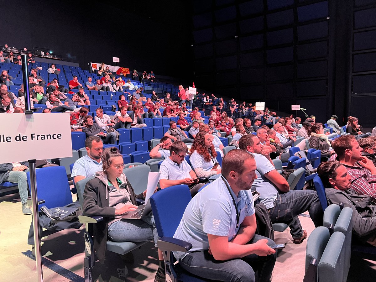 Notre délégation francilienne <a href="/JAregionIDF/">JA Région IDF</a> au congrès <a href="/JeunesAgri/">Jeunes Agriculteurs</a>
Programme de cet après-midi, travail sur le RO avec l’étude de presque 100 amendements

<a href="/JeunesAgri77/">JA Seine Et Marne</a> <a href="/JA_IDF/">JA ILE DE FRANCE OUEST</a>