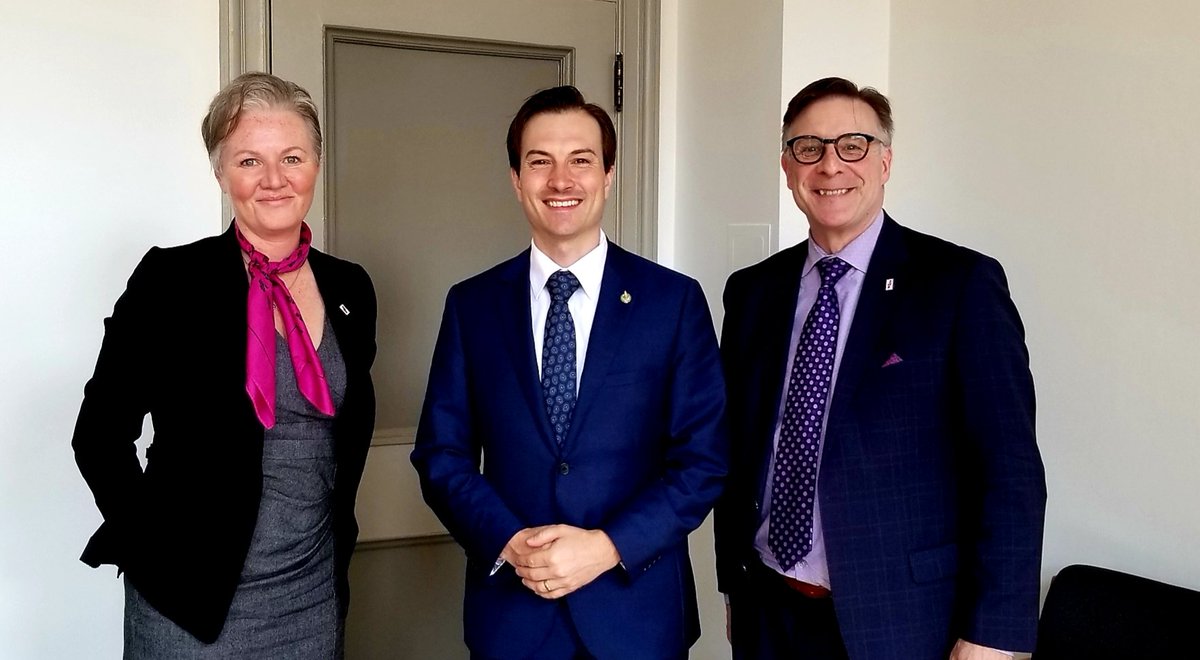 Traci Boland (@traciboland) on Twitter photo Great meeting today with <a href="/adamchamb/">Adam Chambers</a> to discuss the issues that matter most to the insurance industry and protecting Canadian consumers.
#IBAC2022ontheHill
<a href="/peterbraid/">Peter Braid</a>
<a href="/IBACanada/">IBACanada</a> Great meeting today with <a href="/adamchamb/">Adam Chambers</a> to discuss the issues that matter most to the insurance industry and protecting Canadian consumers.
#IBAC2022ontheHill
<a href="/peterbraid/">Peter Braid</a>
<a href="/IBACanada/">IBACanada</a>