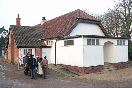 Government opens £3m grant fund for rural village halls

thirdsector.co.uk/government-ope…