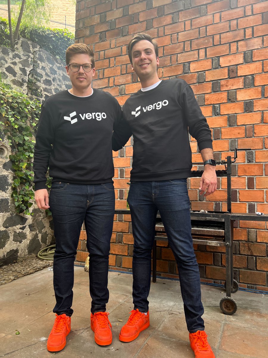 Team Vergo in Mexico gettin' their BBQ on over the holiday weekend. Could we have a better team? No, we cannot. We have the best one. 

#fintech #developers #startups