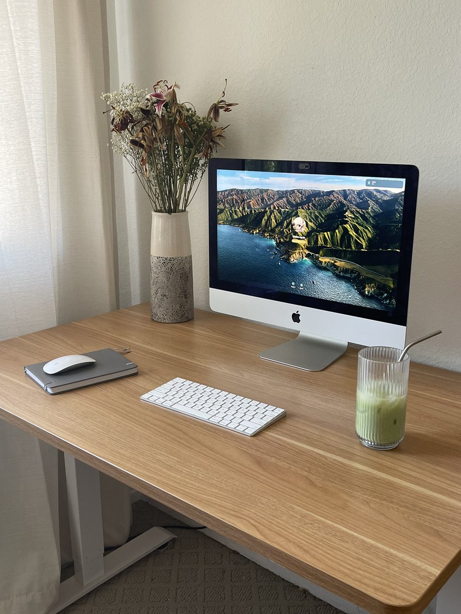 If somebody would’ve told me 5 years ago, “kristian please don’t stress about working at the mall you’ll be working from home in your underwear soon enough making good money managing beauty influencers on Tiktok while drinking homemade matcha ” I would’ve told them wtf is Tiktok