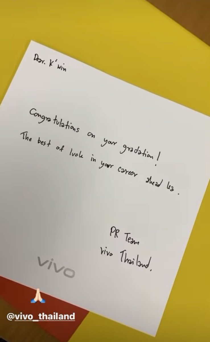 suphazoup's tweet photo. Thank you so much @vivoThailand @LazadaTH @AIS_Thailand and @taokaenoi_club for all the graduation gift to win🥰 so happy to see all of your kindness 💚
#WinGraduationGift
#winmetawin @winmetawin https://t.co/HUZeKn8ZeI