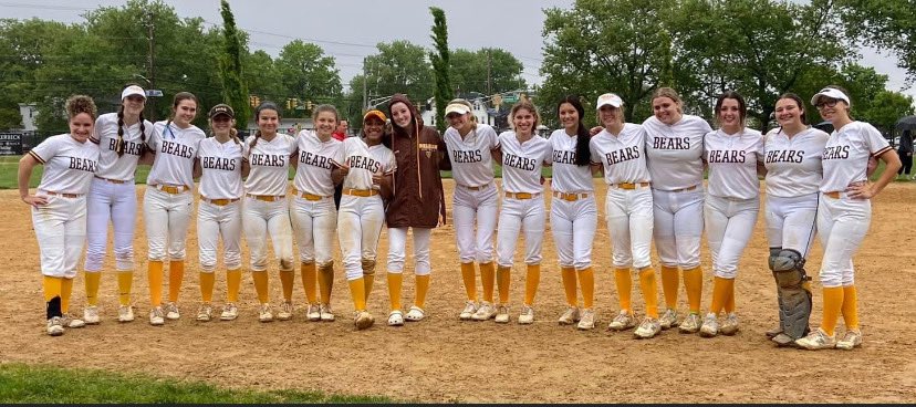 Alannakelly23's tweet photo. Very proud of my 2022 high school softball season and being selected for the 2nd Team All-Patriot. @DelranAthletics @Lady_Bombers https://t.co/SzXrOK0eXt