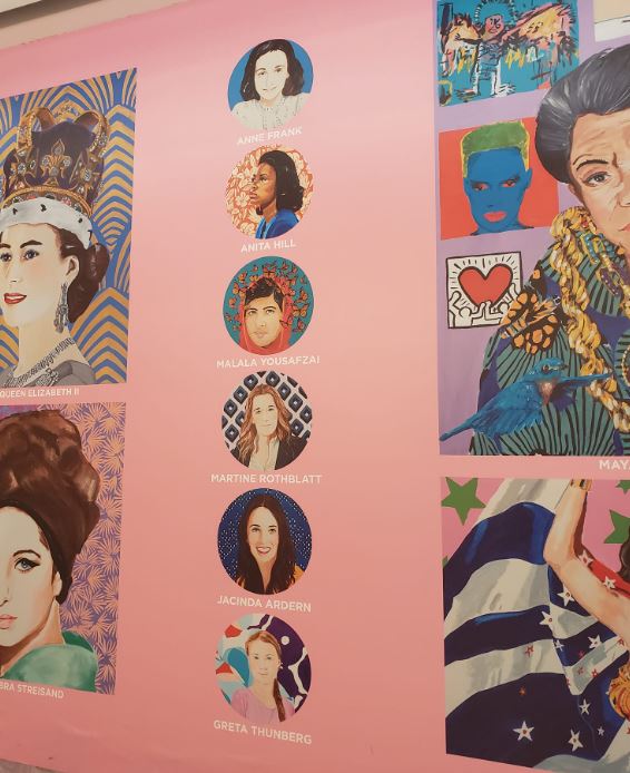 ROAR! A COLLECTION OF MIGHTY WOMEN, a display in New York City featured 2 women community leaders who are also featured in our book. Jacinda Ardern from New Zealand and Malala Yousafzai from Pakistan!!