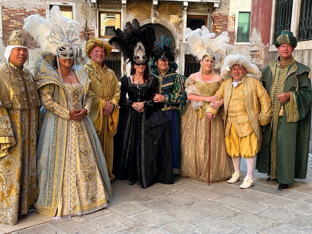 EntrepreneurOrg's tweet photo. We definitely felt “La dolce vita” at the 2022 EO Italy Explorations! 🇮🇹 Witnessing the wonders of Florence, Venice and Rome with fellow EOers from all around the world was truly a remarkable experience.

Looking forward to see you at the next #EOEvents. #EOItaly2022 https://t.co/HhXAVuhKJT