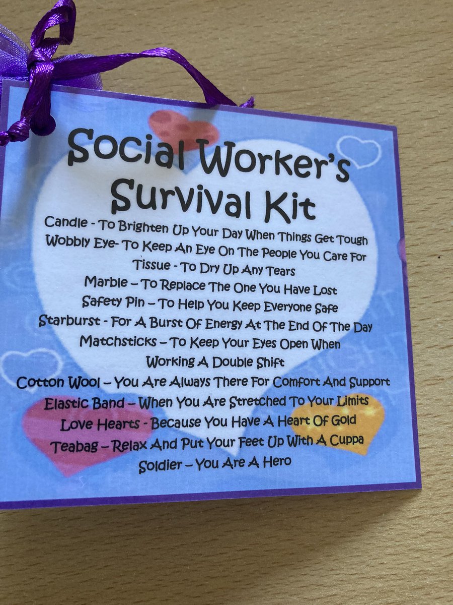 missgsy's tweet photo. lovely gifts to finish off my final social work placement๐ฅณhave loved my time in the safeguarding triage team & will miss the guys n gals who have been so supportive! But now for some RnR with a bit of study mixed in too #student #learning #socialwork #leave #recouperate https://t.co/dmhZ4NvYUF
