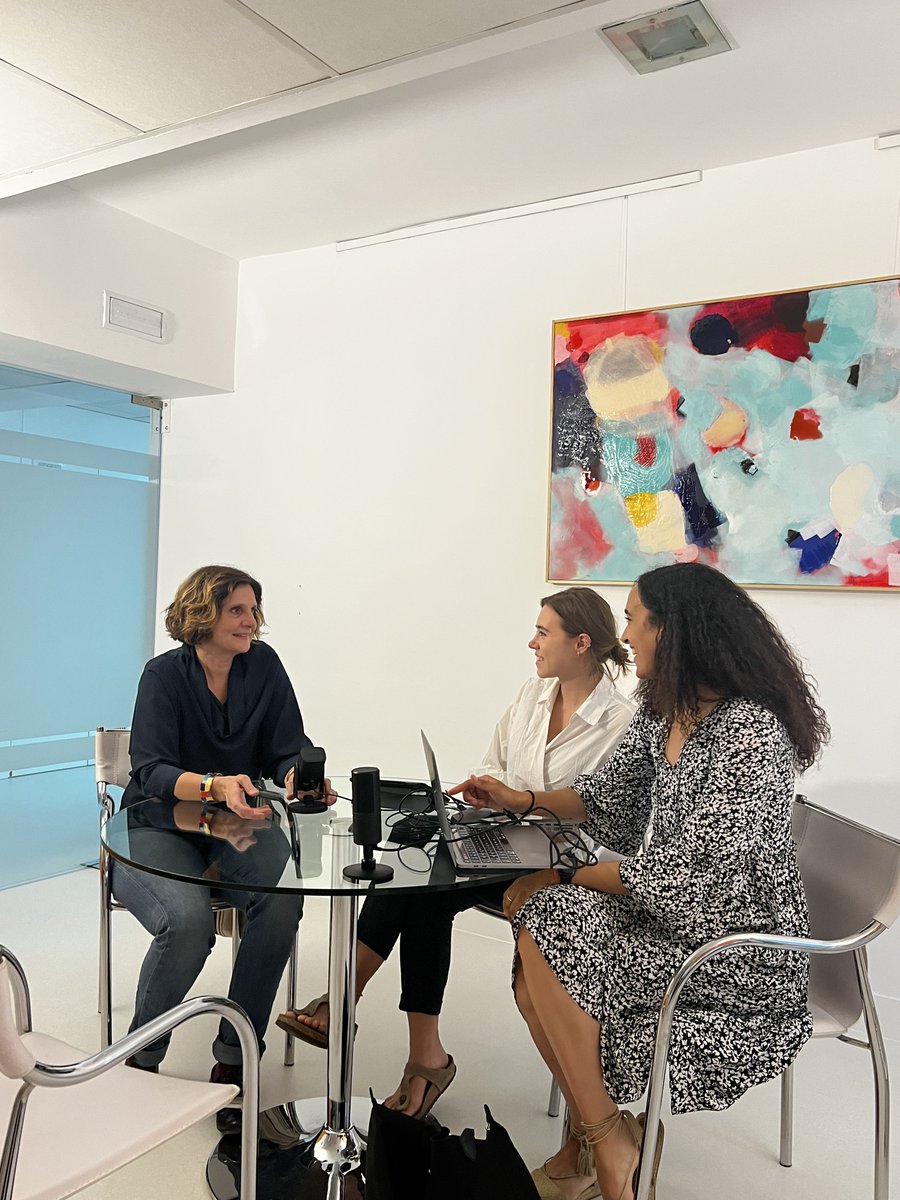 🎙️Atentos a #Alkebulan. Hoy, junto a <a href="/MujeresdelMund0/">Mujeres de(l) Mundo</a>, hemos hemos tenido el placer de conversar con Teresa Langle de Paz, Directora General de <a href="/MujeresxAfrica/">Fundación Mujeres por África</a> sobre movimientos feministas en África, con sus retos y oportunidades🚺