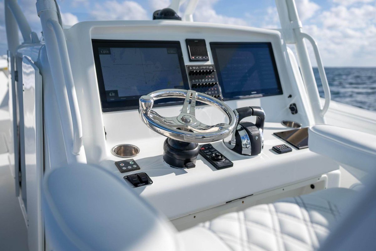 OffTheHookYacht's tweet photo. 💥  New Listing 💥

2015 Yellowfin 39 | $ 575,000

Click the link for more information!
https://t.co/688errJnED

📲 Contact Corey Simon
786-286-1526 | corey@offthehookys.com https://t.co/kxZuihIPcT