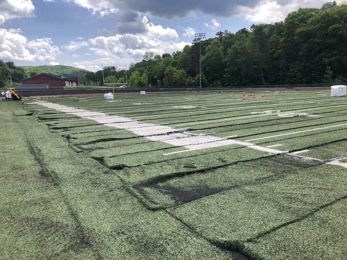BrWolverines's tweet photo. Replacement of the stadium artificial turf is underway with a projected completion date by the end of June! https://t.co/GW6g5xAnrj