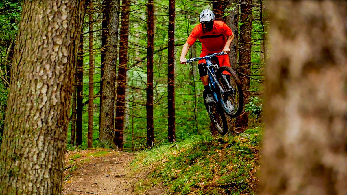 TuckerCounty_WV's tweet photo. In just a few weeks the Canaan MTB #Festival returns to Davis, West Virginia for the 13th year.
If you are unfamiliar with the rich history and unique trails surrounding #DavisWV, this video is a must watch. π
https://t.co/8M2HeHQqzq https://t.co/KLZlQJkqv9