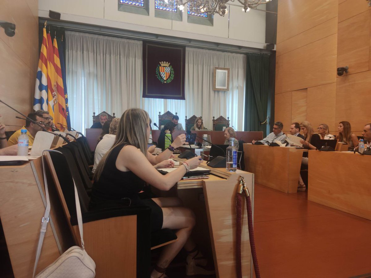 Badalona En Comú tweet media