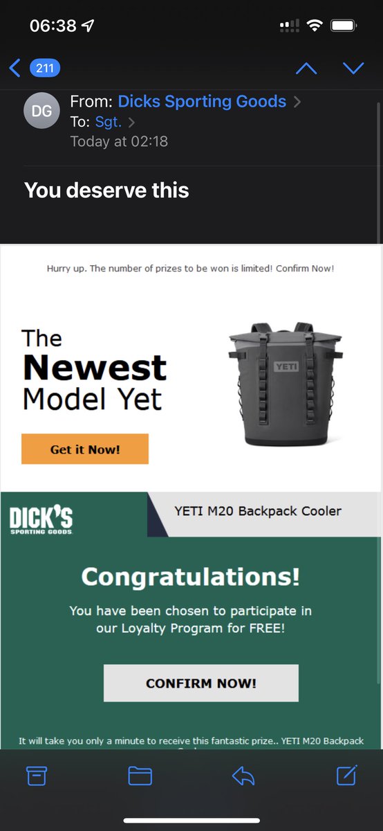 Rmart73's tweet photo. Yeah I don’t think this is @dickssportingss https://t.co/vSzfVZ1hRm