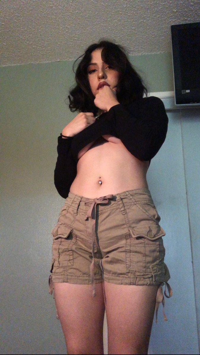 subbyj4de's tweet photo. stream valorant to me on discord >__< https://t.co/RuviDpDS06