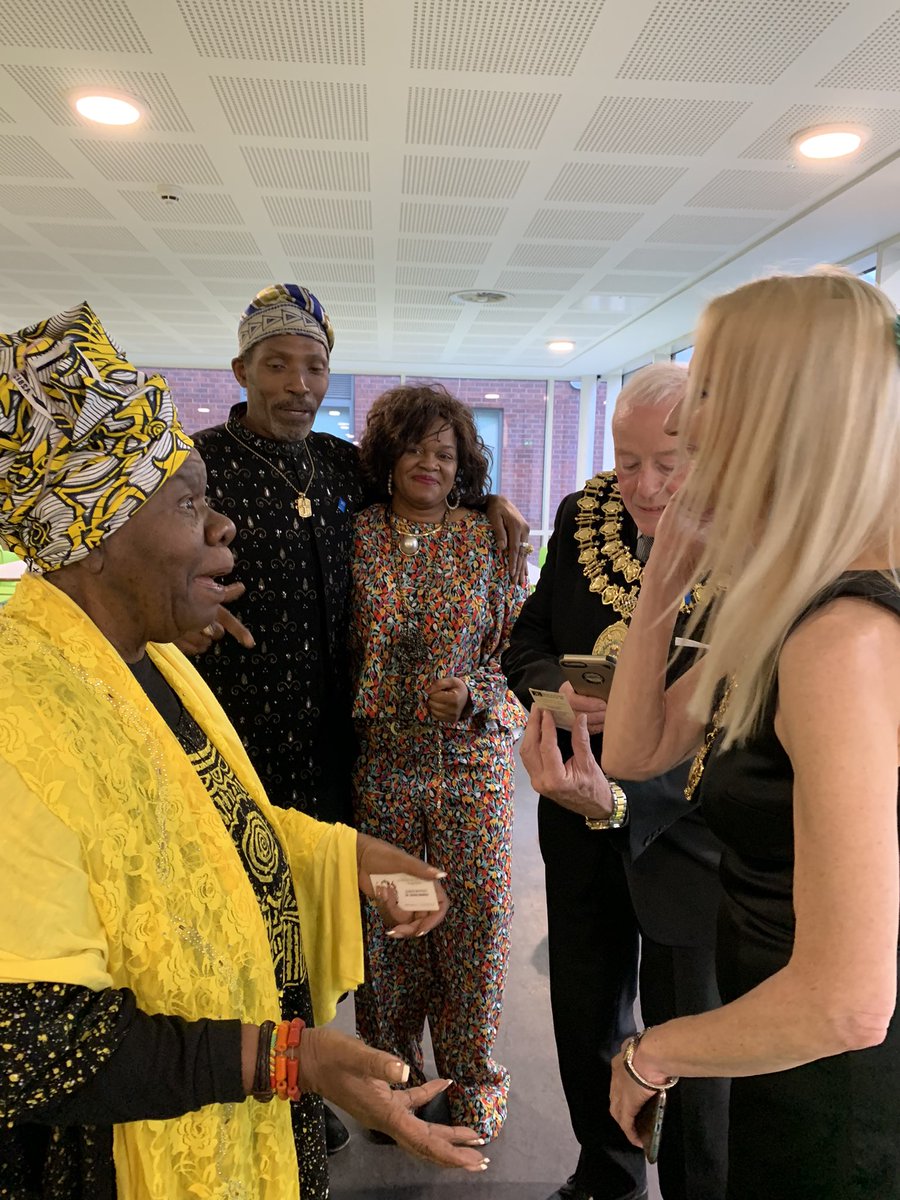 IBDAAid's tweet photo. #WeStandTogether what a fantastic opportunity to network with all these wonderful people ❤️ https://t.co/5alTxJXLos